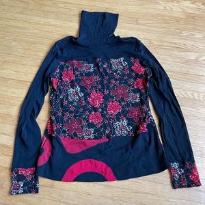 L33 Mesh Floral Top. Size Large. Like New